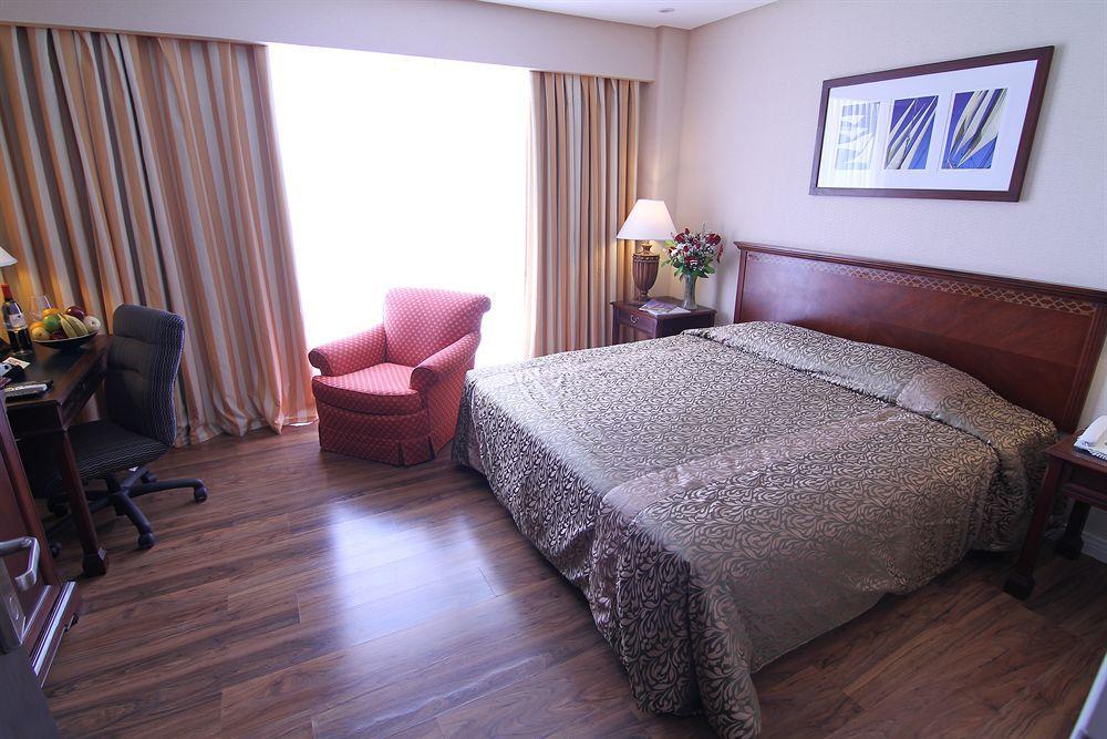 Court Meridian Hotel & Suites Olongapo Eksteriør billede