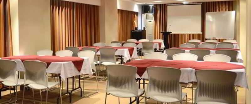 Court Meridian Hotel & Suites Olongapo Eksteriør billede
