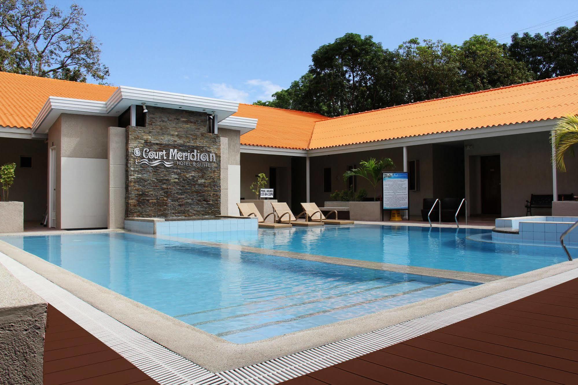 Court Meridian Hotel & Suites Olongapo Eksteriør billede